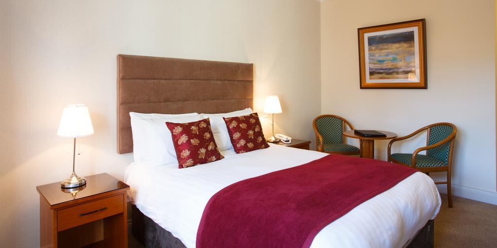 The Clonakilty Hotel Eksteriør billede